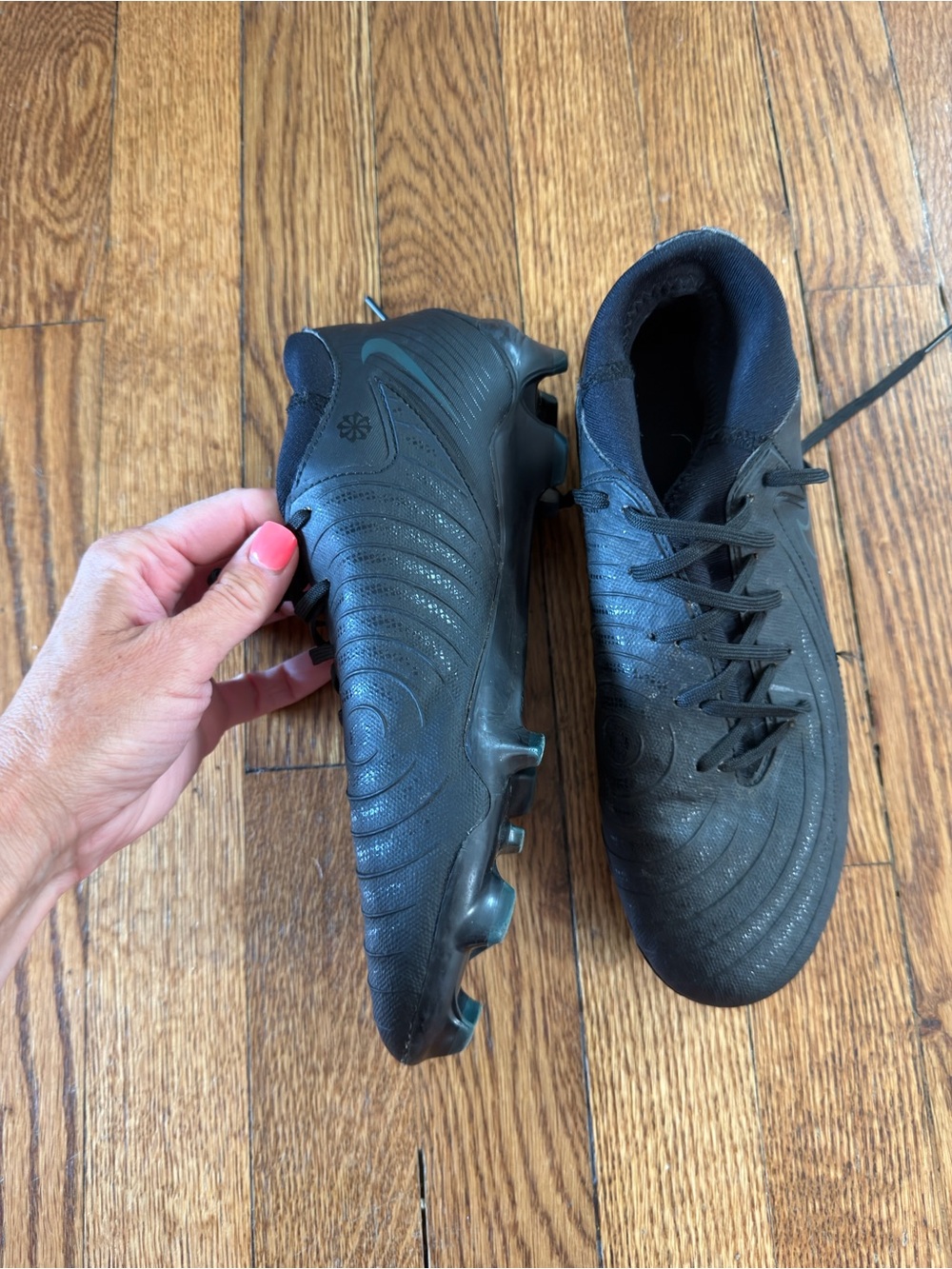 Nike Women's Black Athletic Soccer Cleats